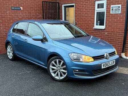 VOLKSWAGEN GOLF 2.0 TDI BlueMotion Tech GT